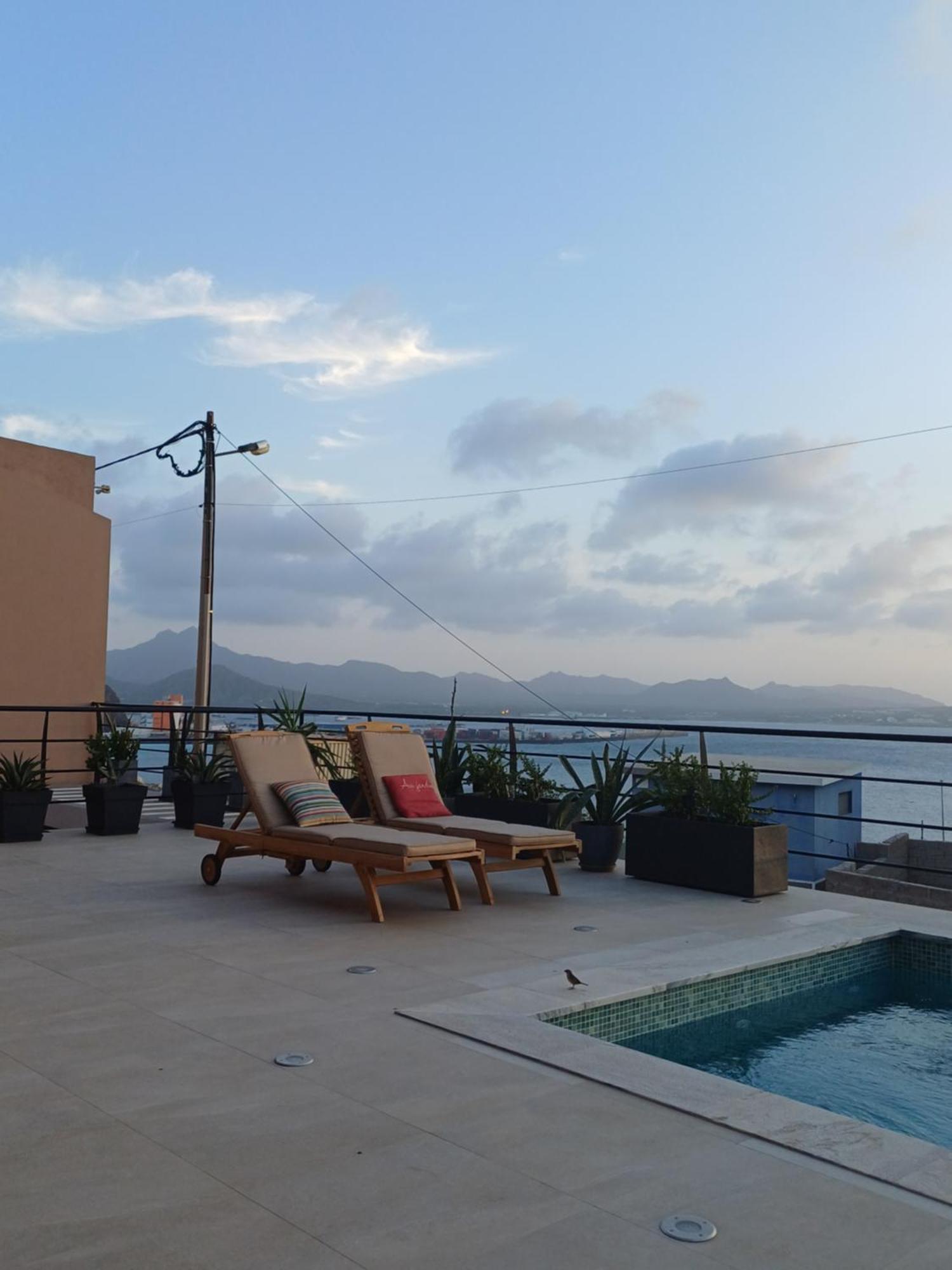 Bed and Breakfast Kasa Flor à Mindelo Extérieur photo
