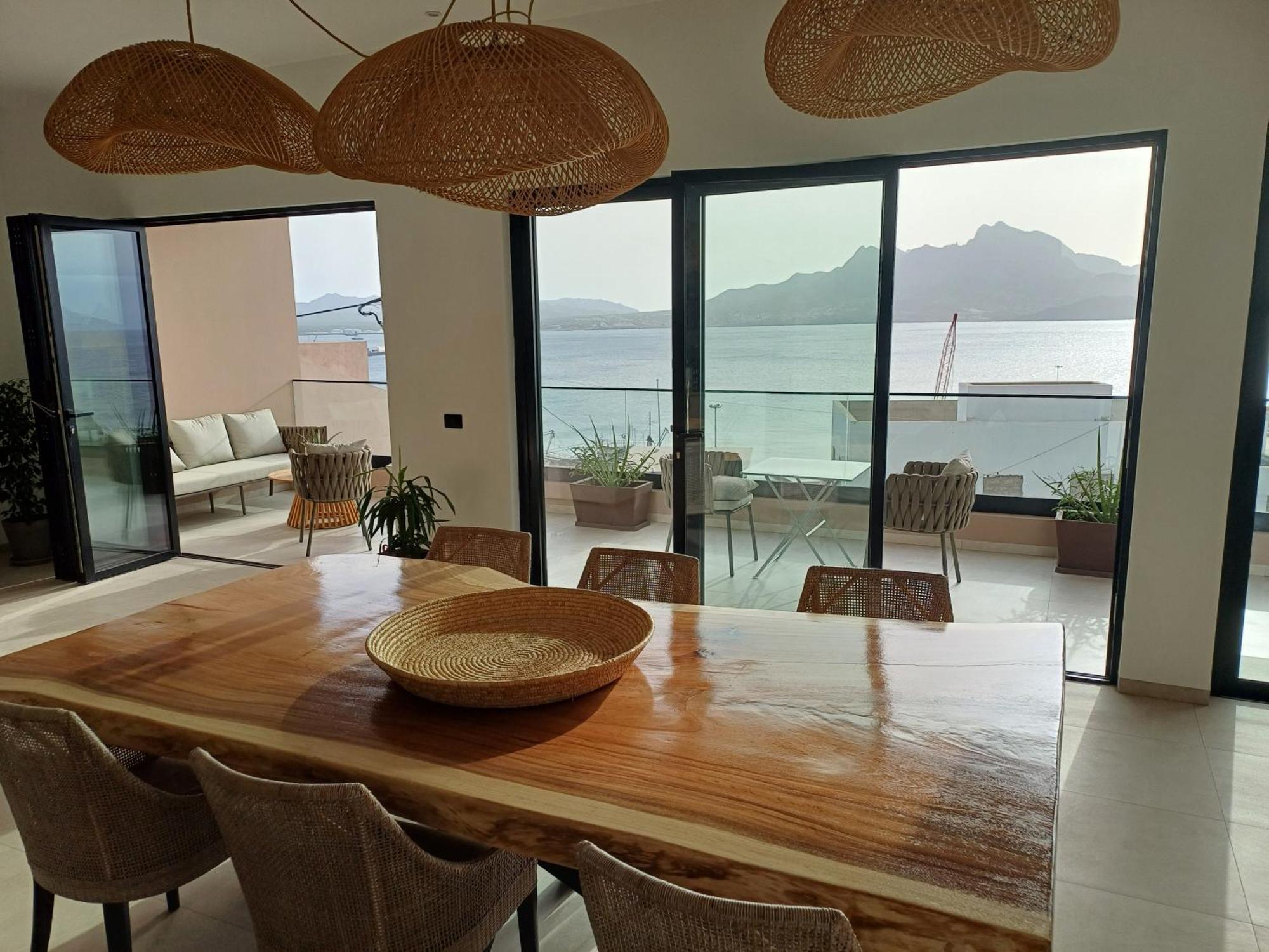 Bed and Breakfast Kasa Flor à Mindelo Extérieur photo